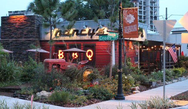 Nancy’s Bar-B-Q Sarasota Restaurant Review